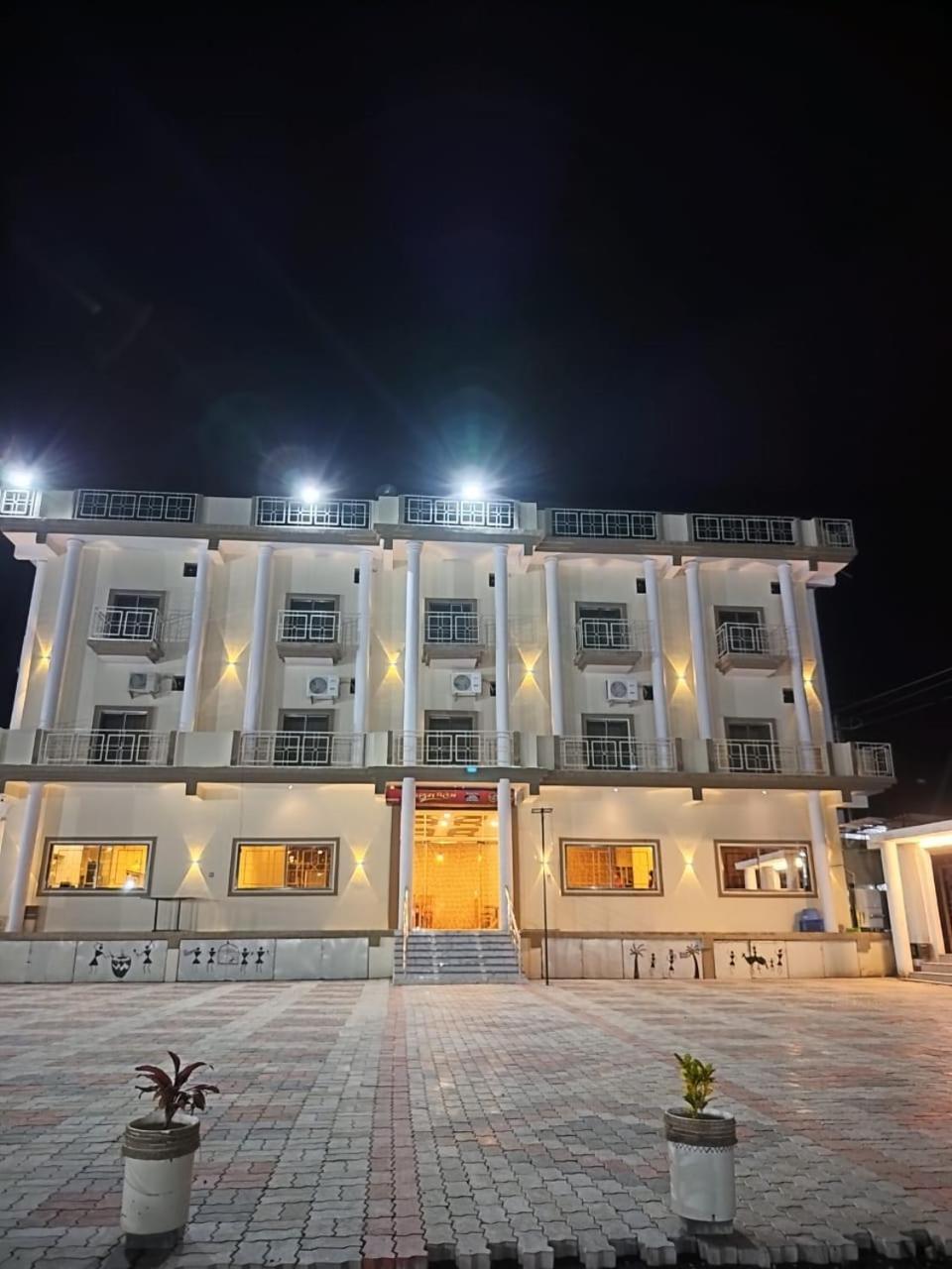 Mangalam Palace Seoni  Exteriér fotografie