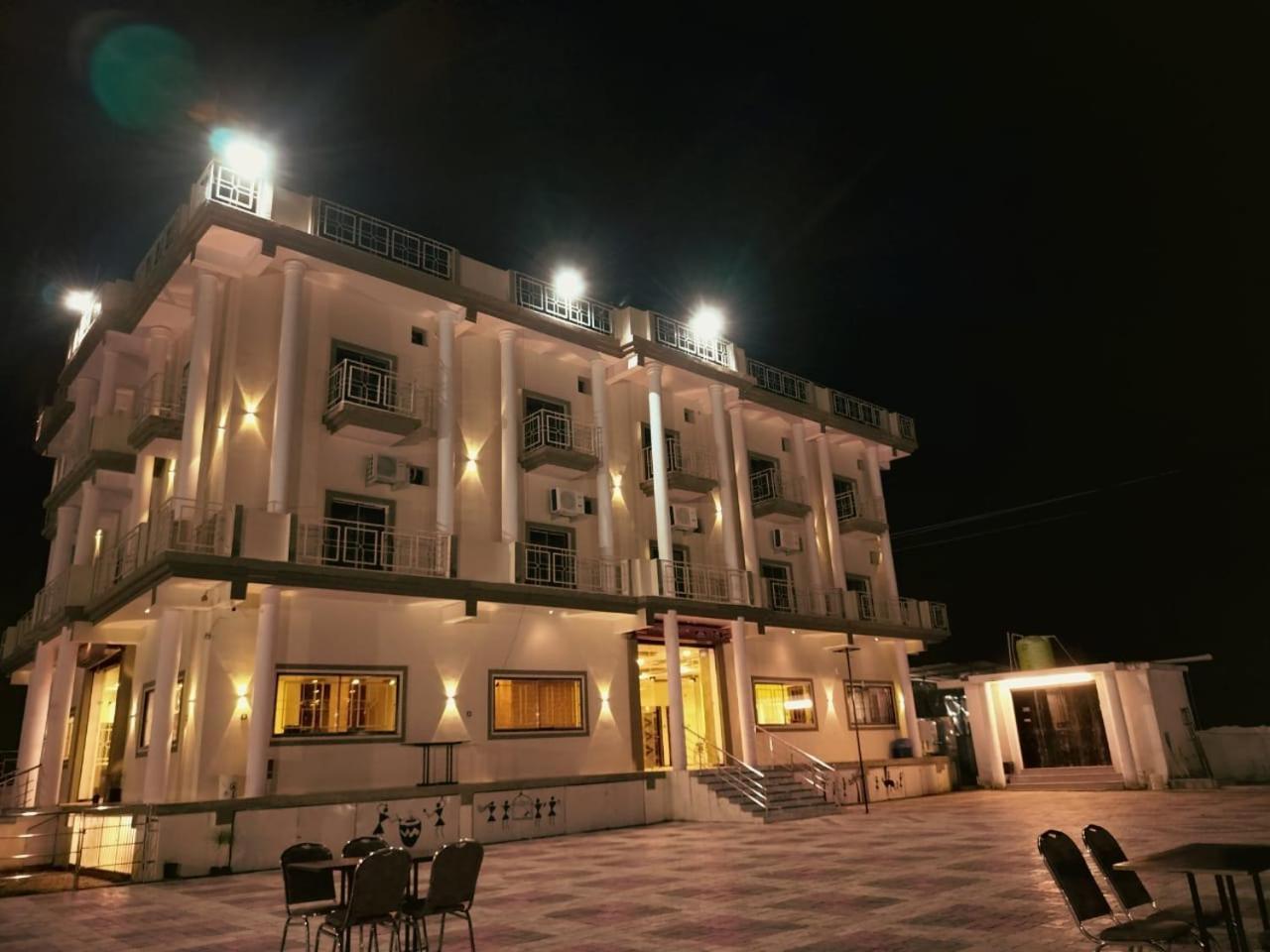 Mangalam Palace Seoni  Exteriér fotografie